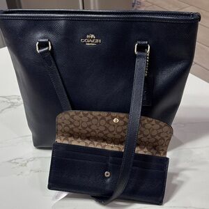 Coach navy blue Leather Tote with Brown Signature Wallet Set